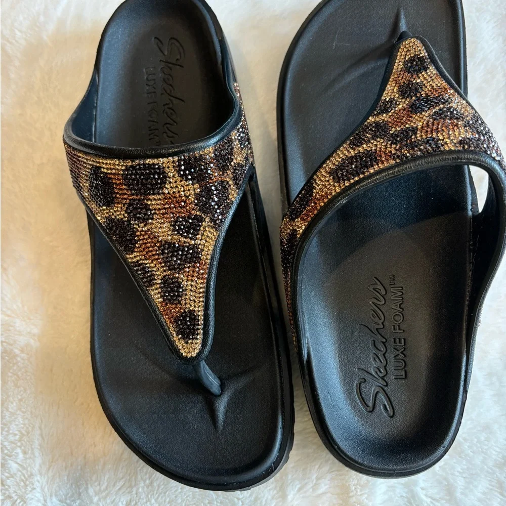 NWT Skechers Leopard Print Sandals Black and Brown Size 9 - Picture 5 of 9